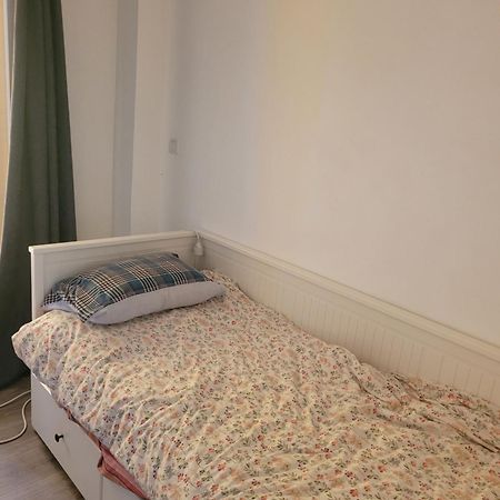 Rooms For Vacation Vallauris Exterior foto